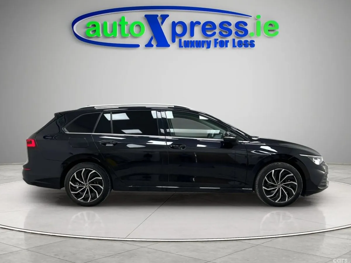 Volkswagen Golf Estate, Diesel, 2022, Black