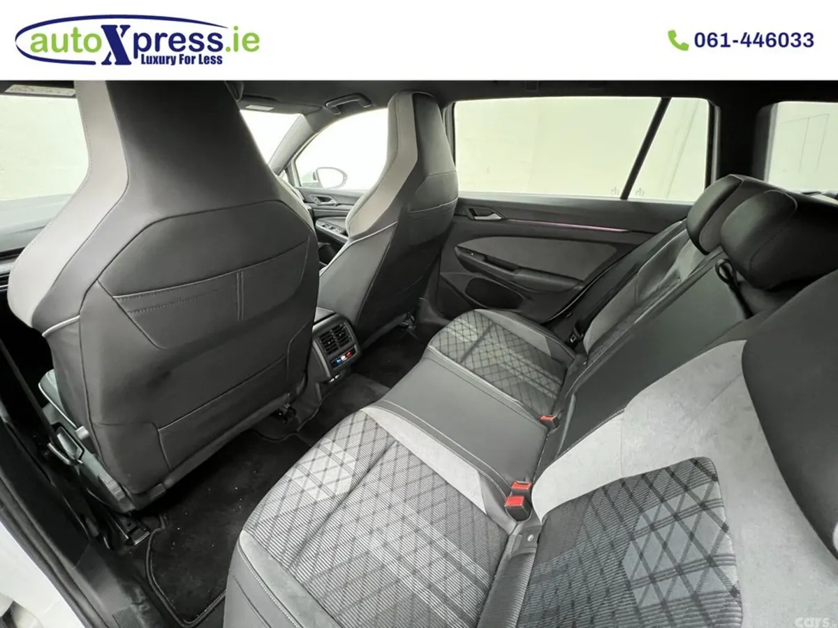Volkswagen Golf Estate, Diesel, 2023, White