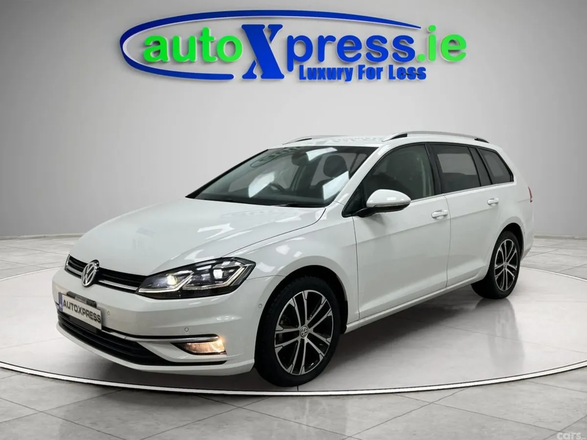 Volkswagen Golf Estate, Diesel, 2019, White