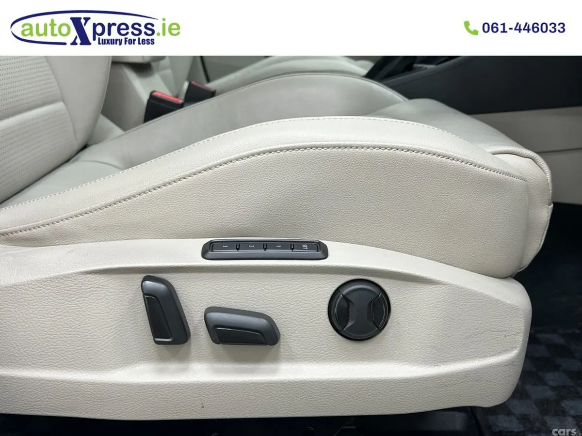 Volkswagen Golf Estate, Diesel, 2019, White