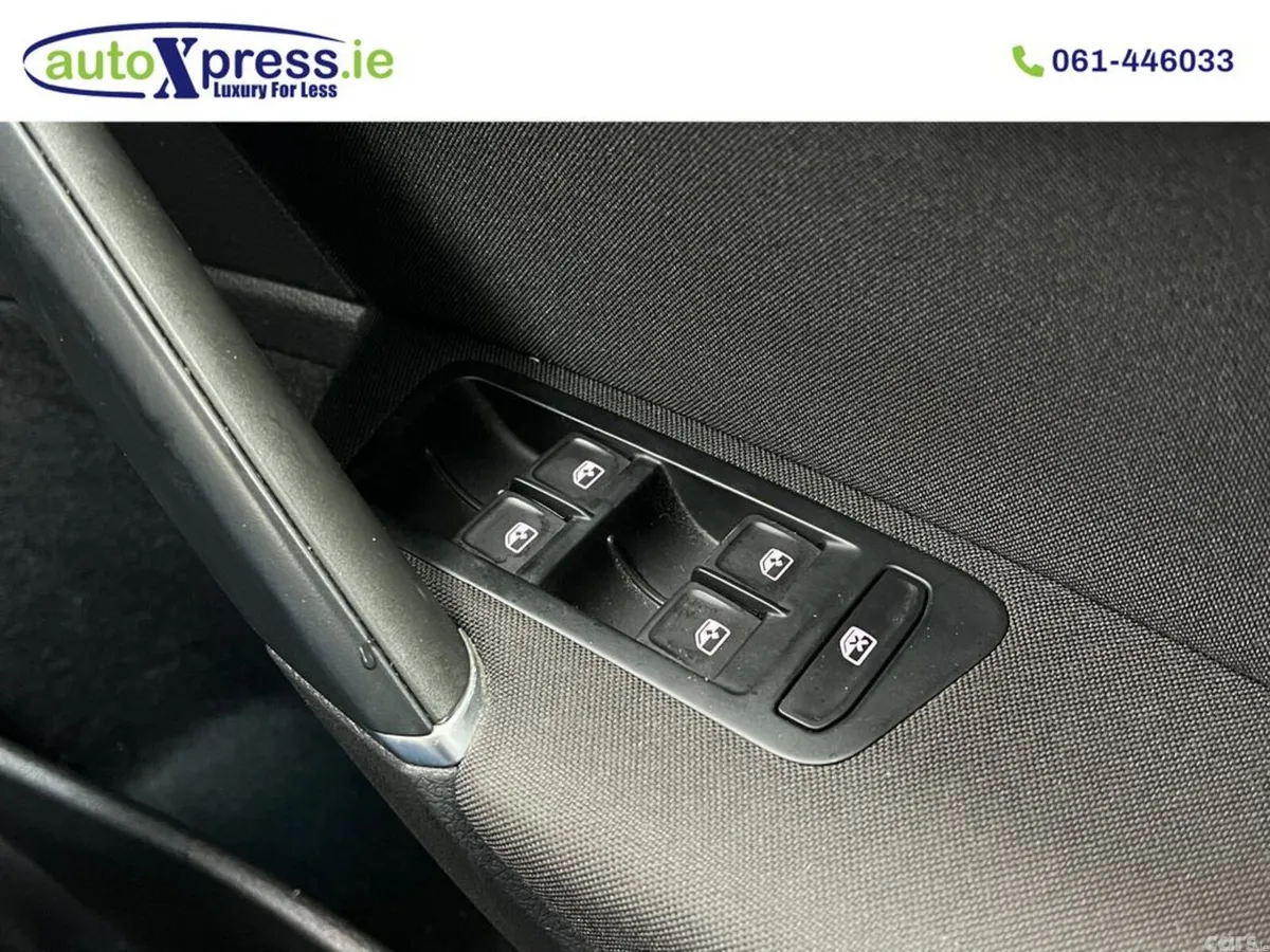 Volkswagen Golf Estate, Diesel, 2019, White