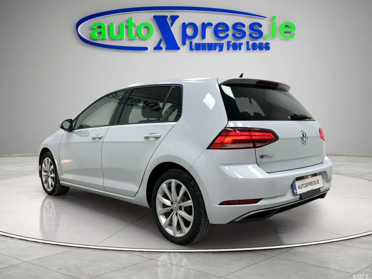 Volkswagen Golf Hatchback, Petrol, 2018, White