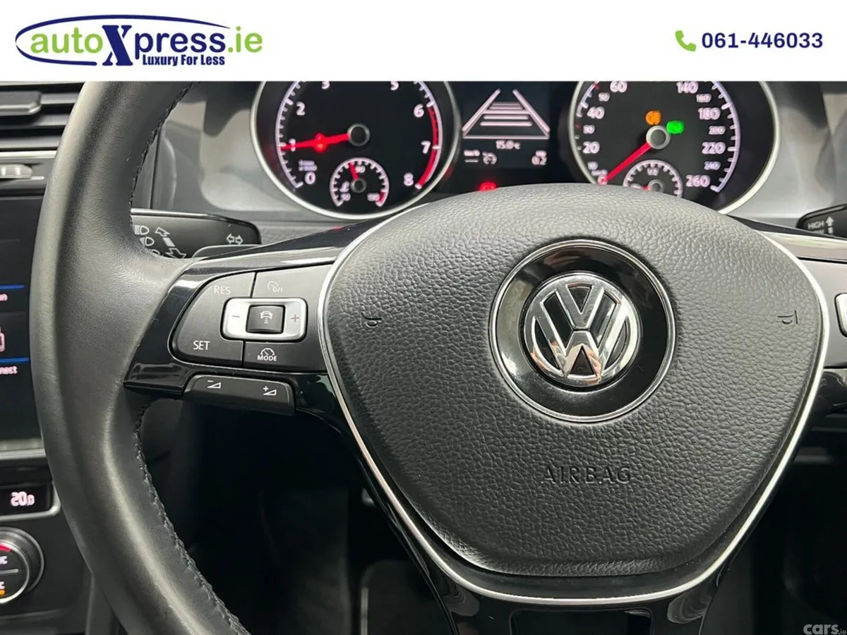 Volkswagen Golf Hatchback, Petrol, 2018, Black