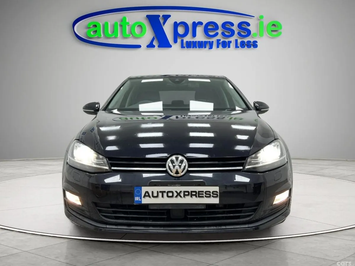 Volkswagen Golf Hatchback, Petrol, 2017, Black