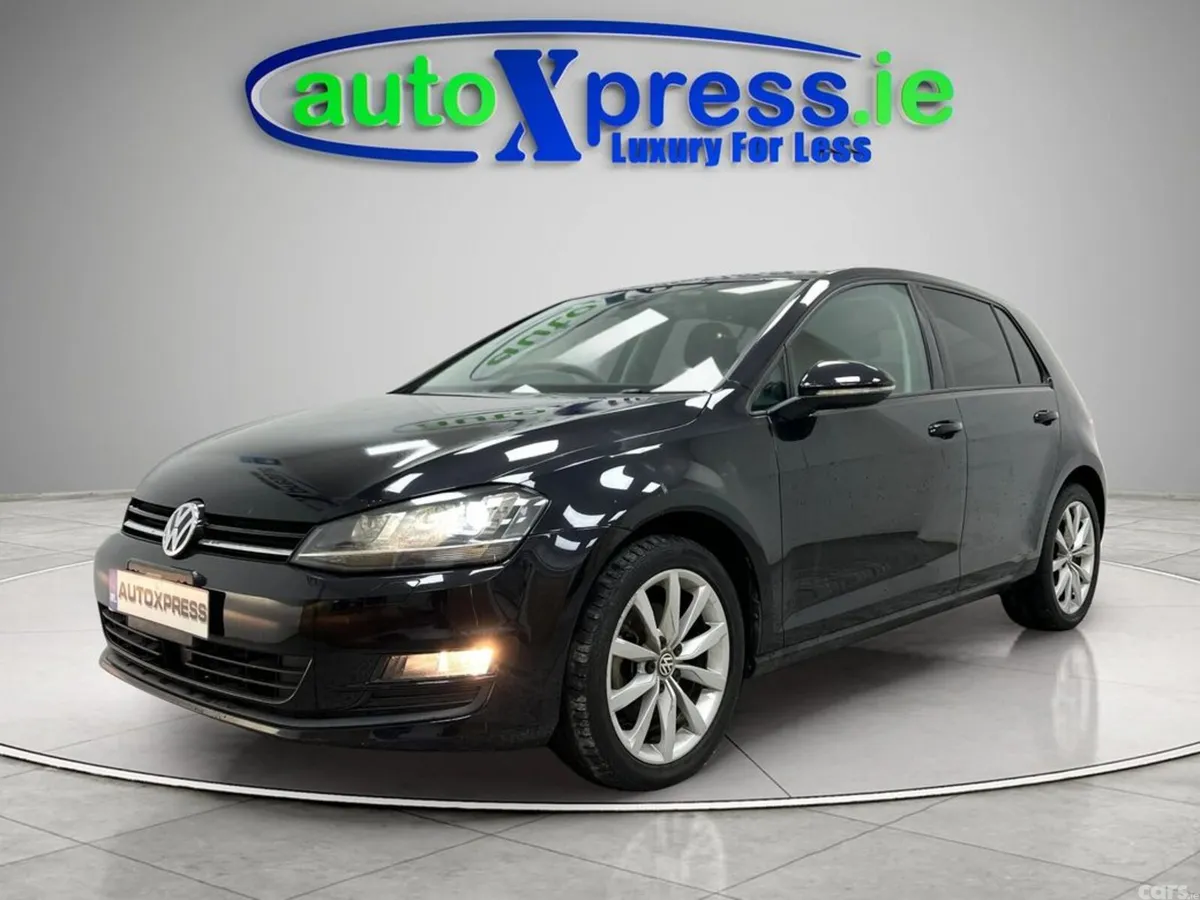 Volkswagen Golf Hatchback, Petrol, 2017, Black