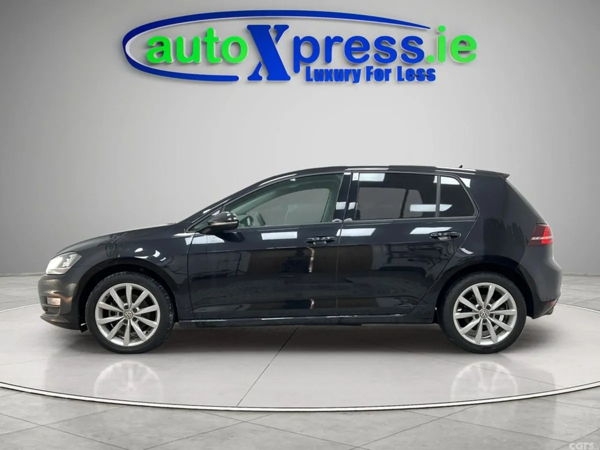 Volkswagen Golf Hatchback, Petrol, 2017, Black