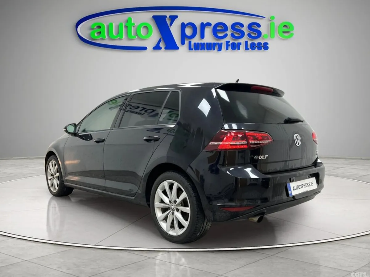 Volkswagen Golf Hatchback, Petrol, 2017, Black