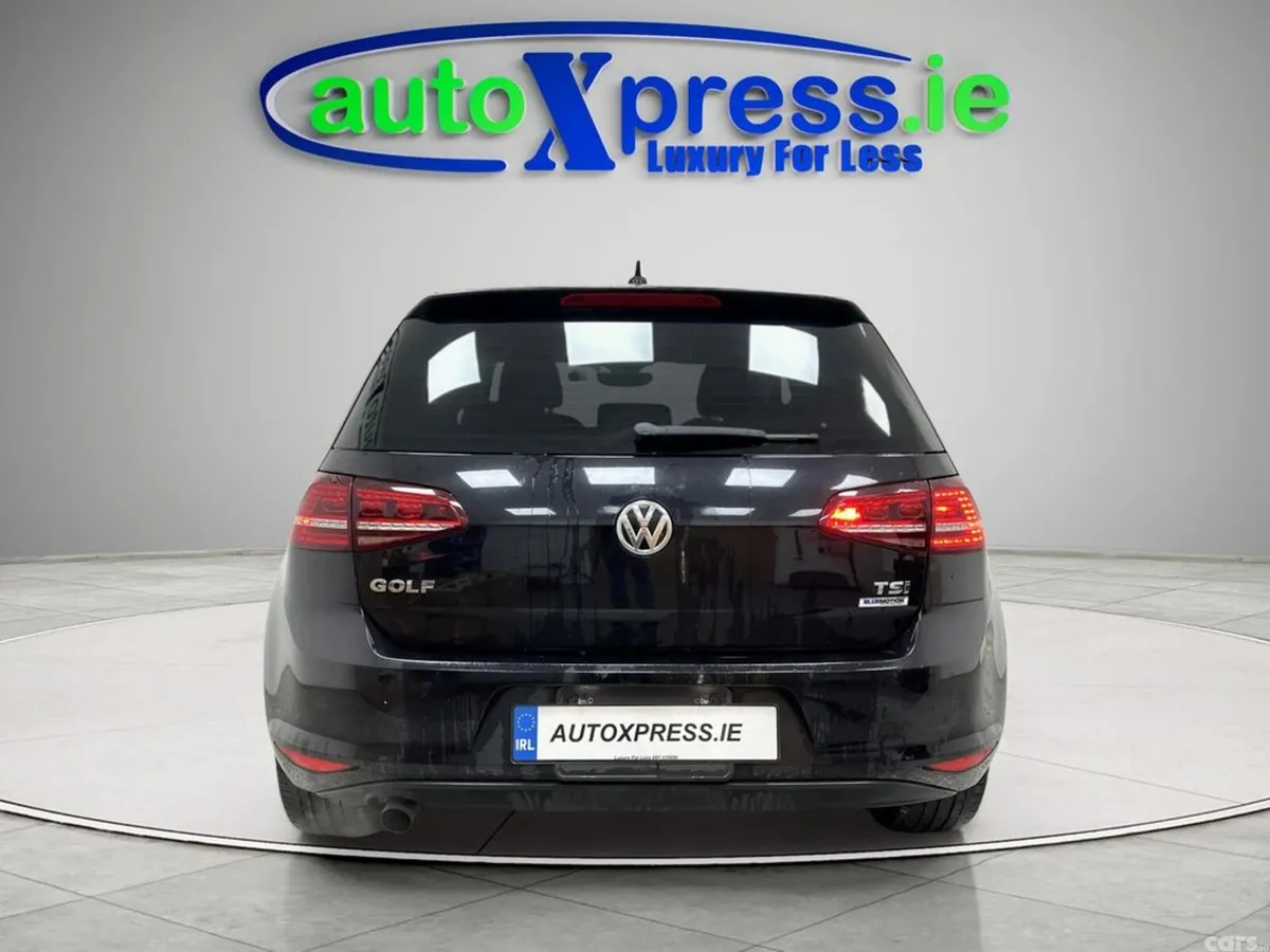 Volkswagen Golf Hatchback, Petrol, 2017, Black