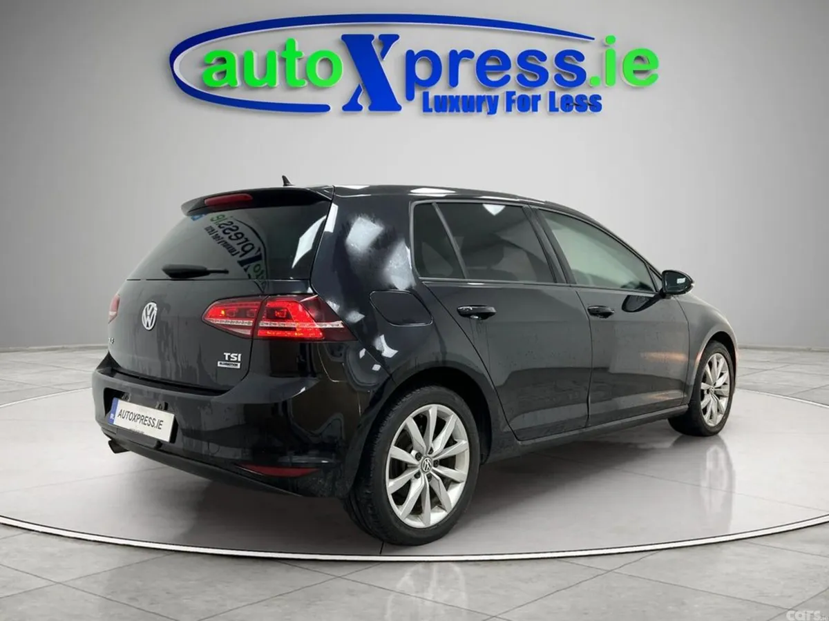 Volkswagen Golf Hatchback, Petrol, 2017, Black