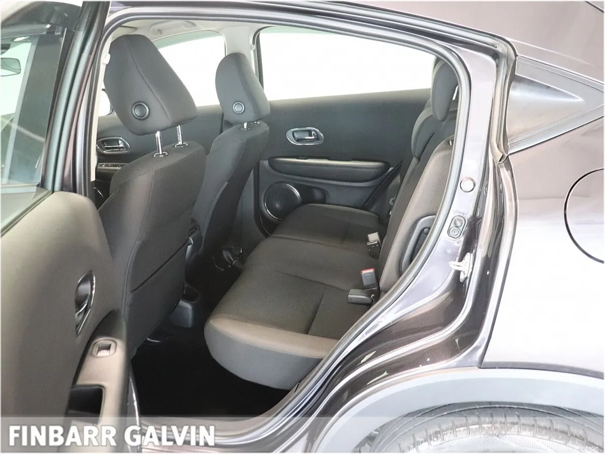 Honda HR-V SUV, Petrol, 2018, Black