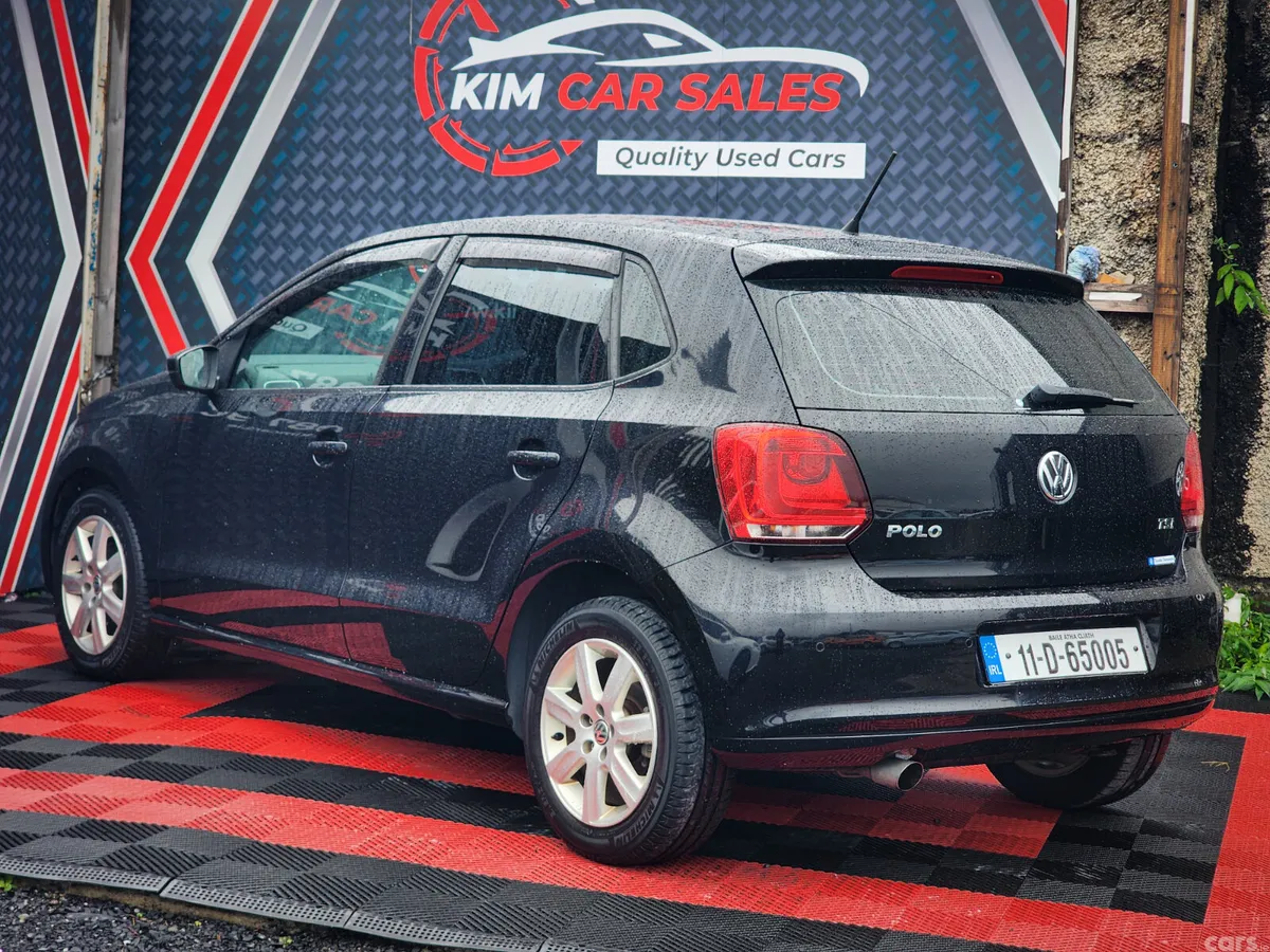 Volkswagen Polo Hatchback, Petrol, 2011, Black