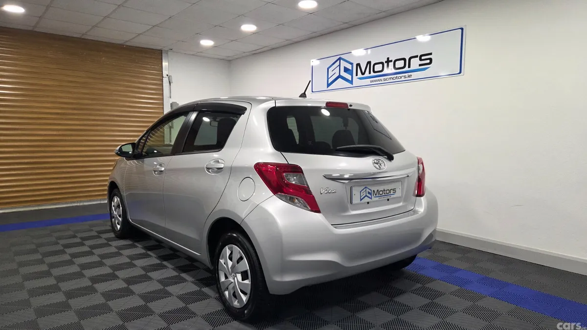 Toyota Vitz Hatchback, Petrol, 2017, Silver
