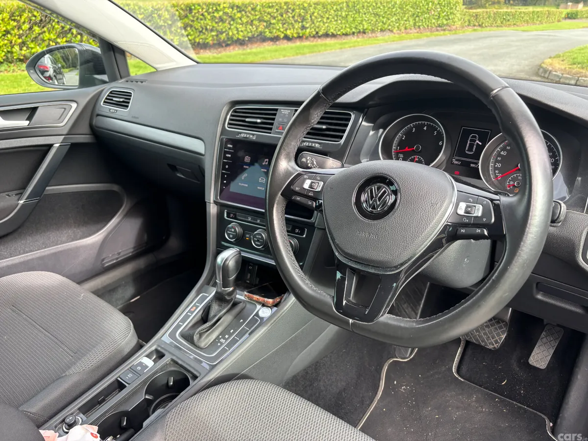 Volkswagen Golf Hatchback, Petrol, 2017, White