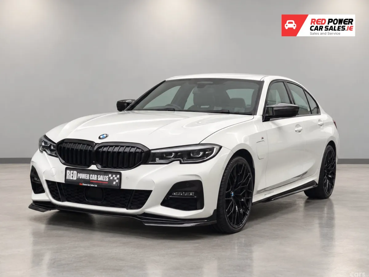 BMW 3-Series Saloon, Petrol Plug-in Hybrid, 2021, White