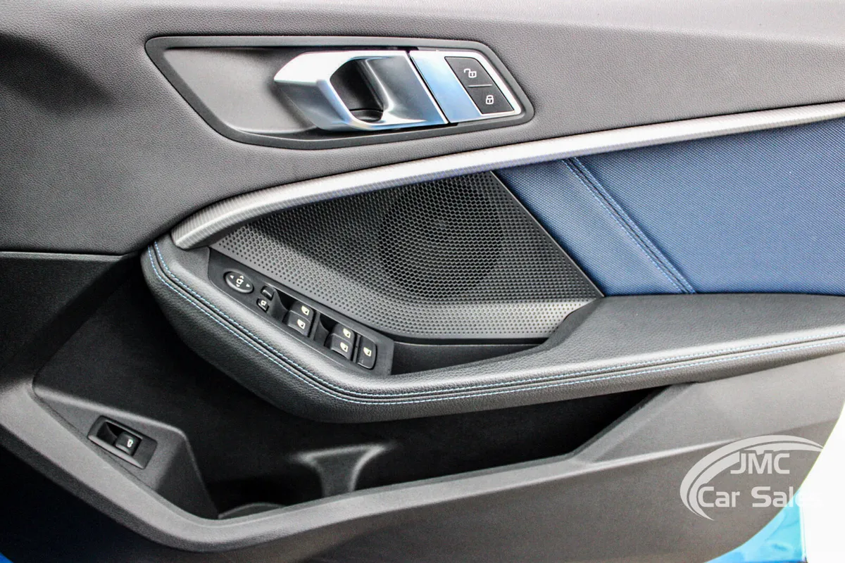 BMW 1-Series Hatchback, Diesel, 2020, Blue