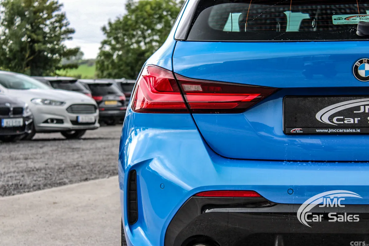BMW 1-Series Hatchback, Diesel, 2020, Blue