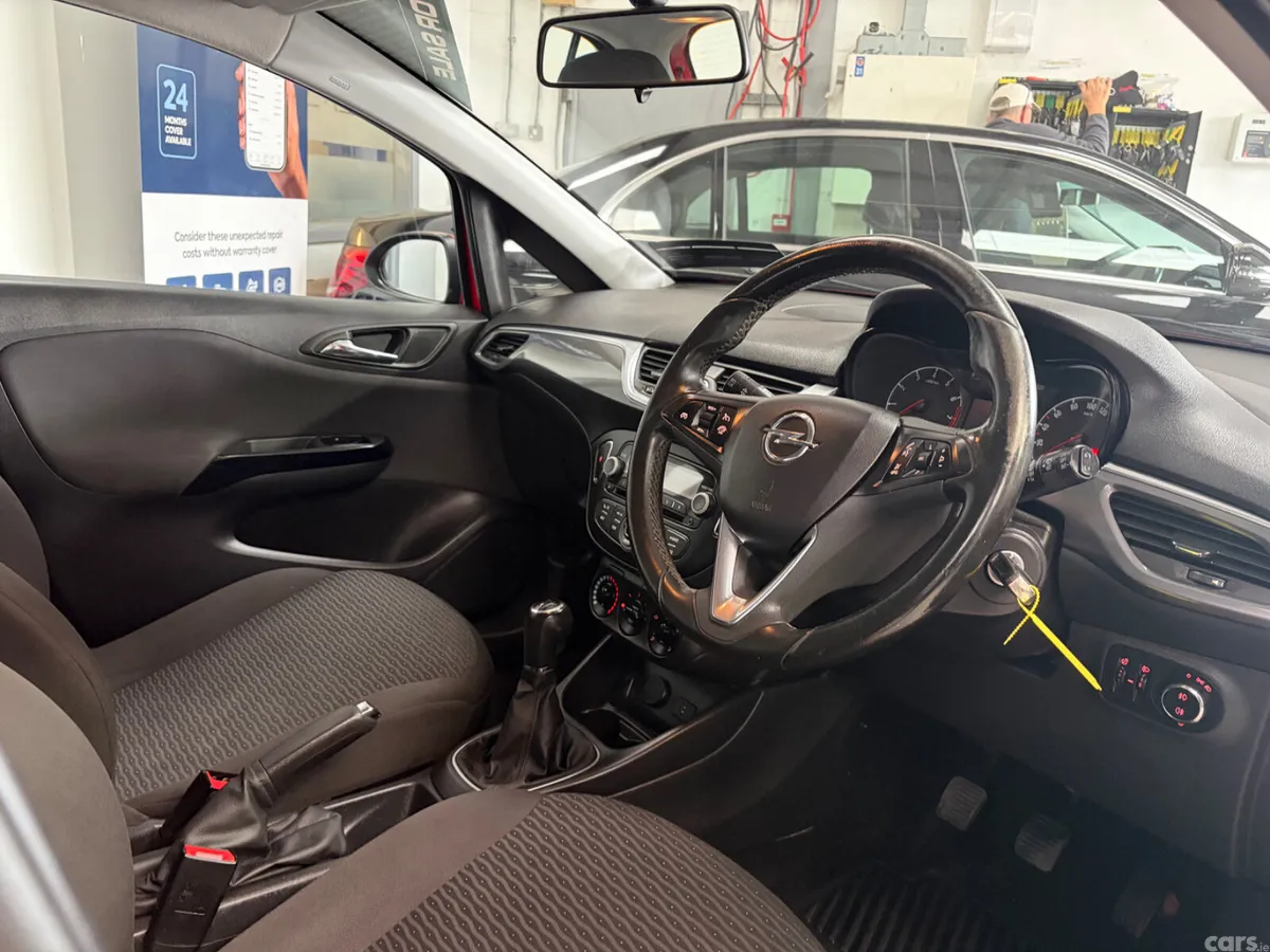 Opel Corsa Hatchback, Petrol, 2016, Red