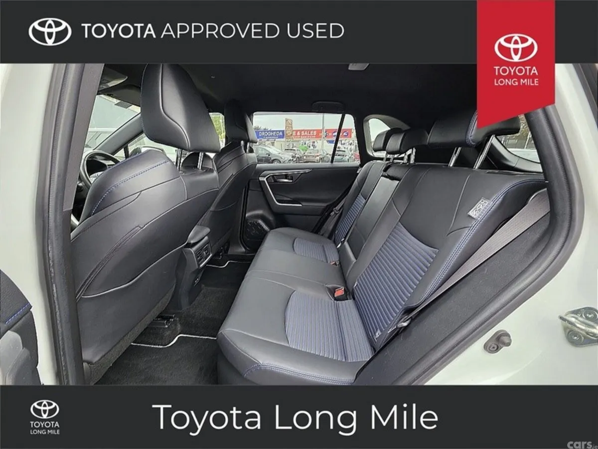Toyota RAV4 SUV, Petrol Hybrid, 2023, White