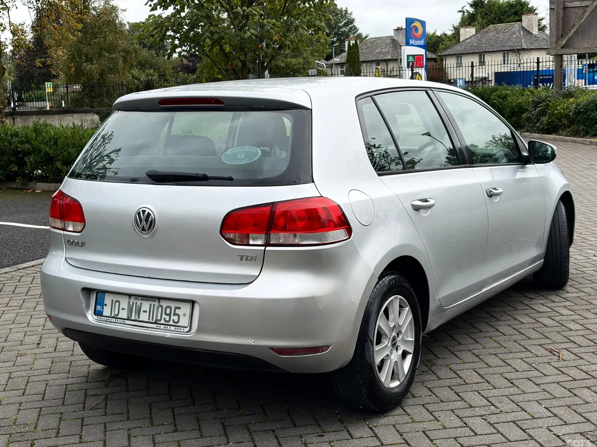 Volkswagen Golf Hatchback, Diesel, 2010, Silver