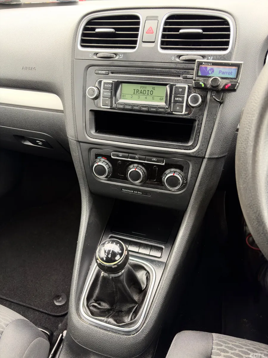 Volkswagen Golf Hatchback, Diesel, 2010, Silver