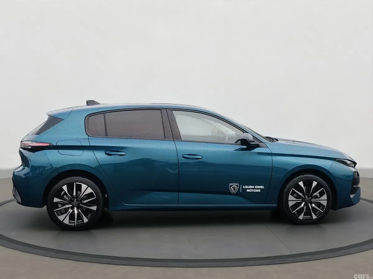 Peugeot 308 Hatchback, Petrol Hybrid, 2026, Blue
