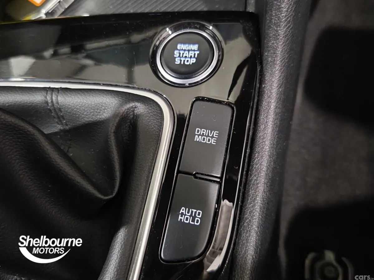 Kia Sportage SUV, Petrol, 2023, Grey