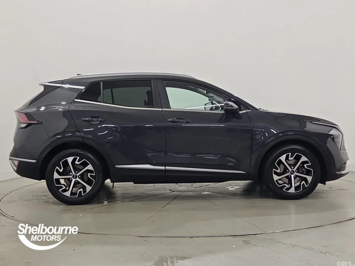 Kia Sportage SUV, Petrol, 2023, Grey