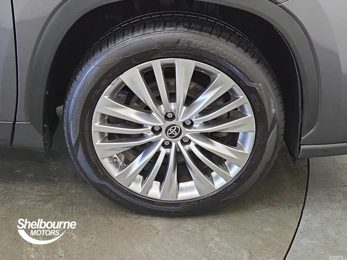 Toyota Highlander SUV, Petrol Hybrid, 2022, Grey