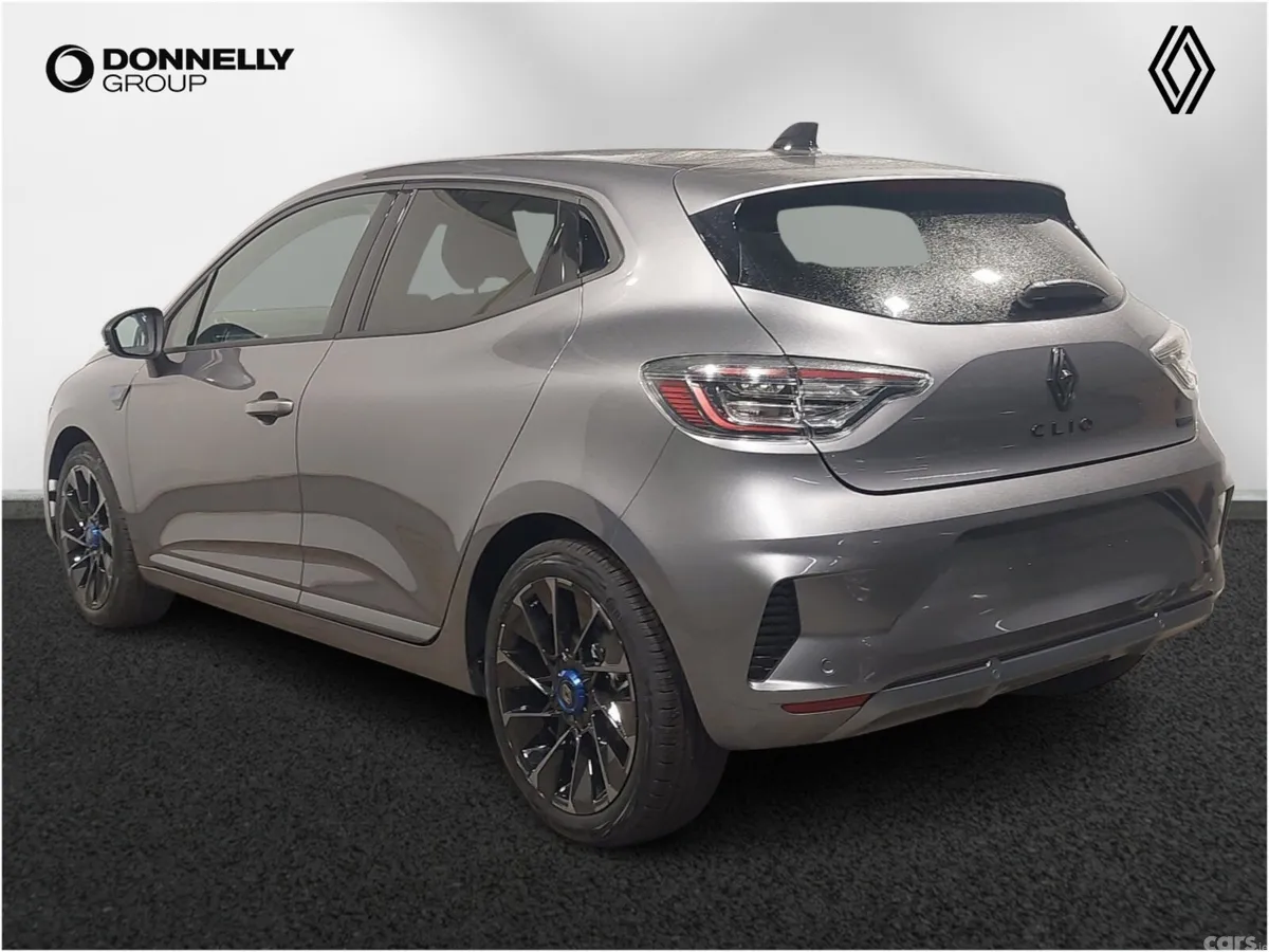 Renault Clio Hatchback, 2026, 