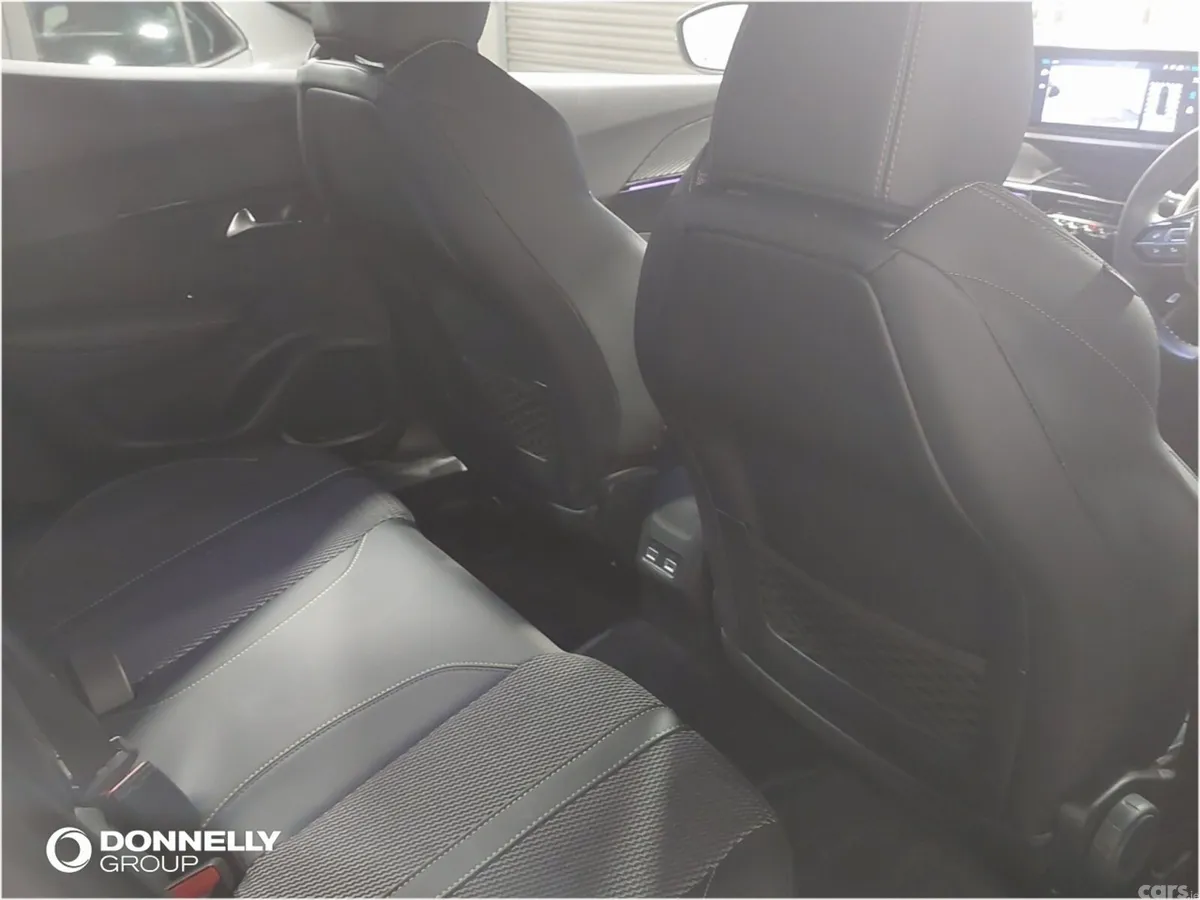 Peugeot 2008 Estate, Petrol, 2025, Blue