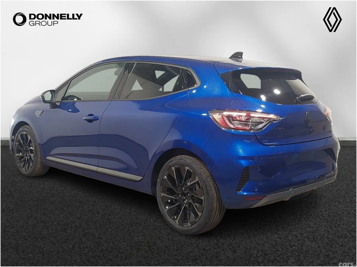 Renault Clio Hatchback, 2026, 