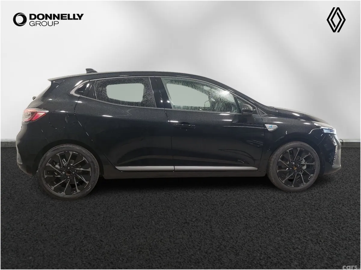 Renault Clio Hatchback, 2026, 