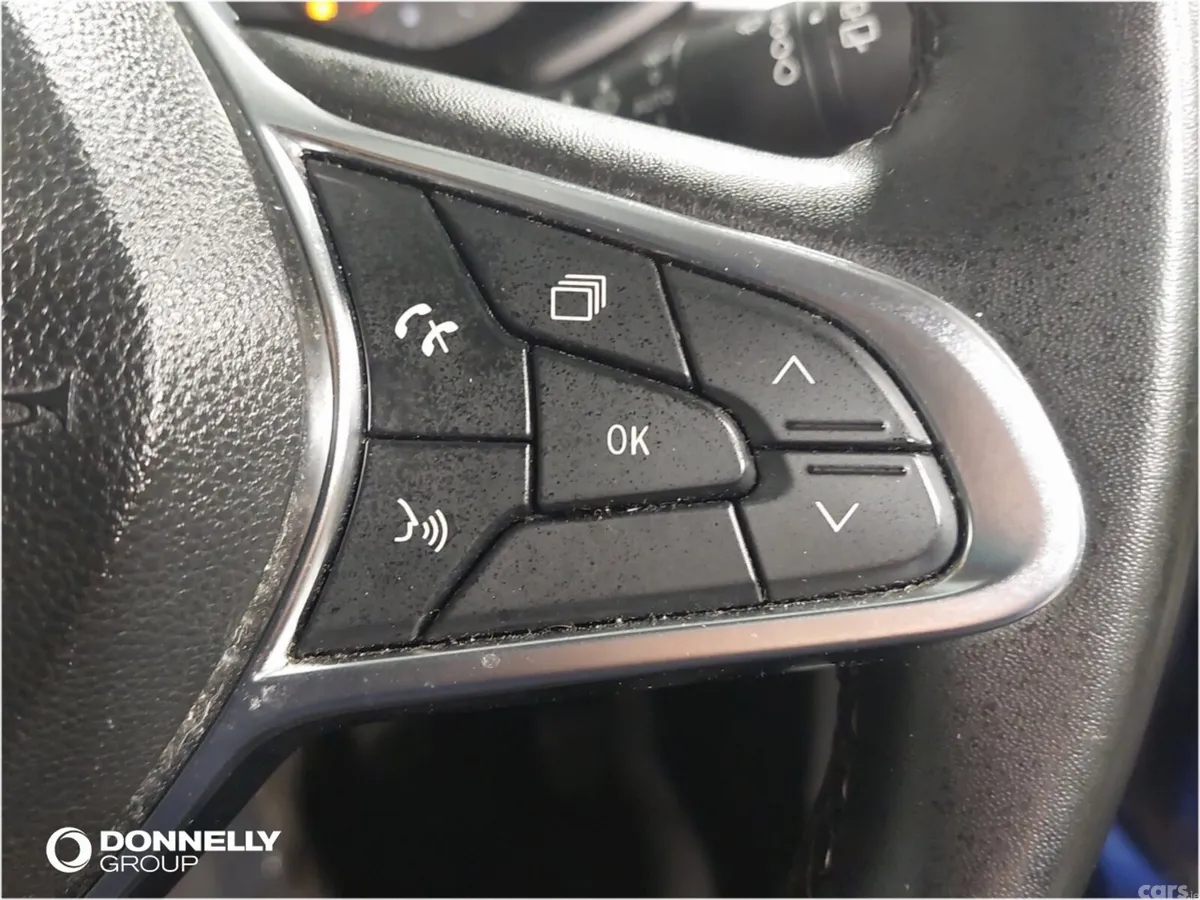 Renault Captur Hatchback, Petrol, 2024, Blue
