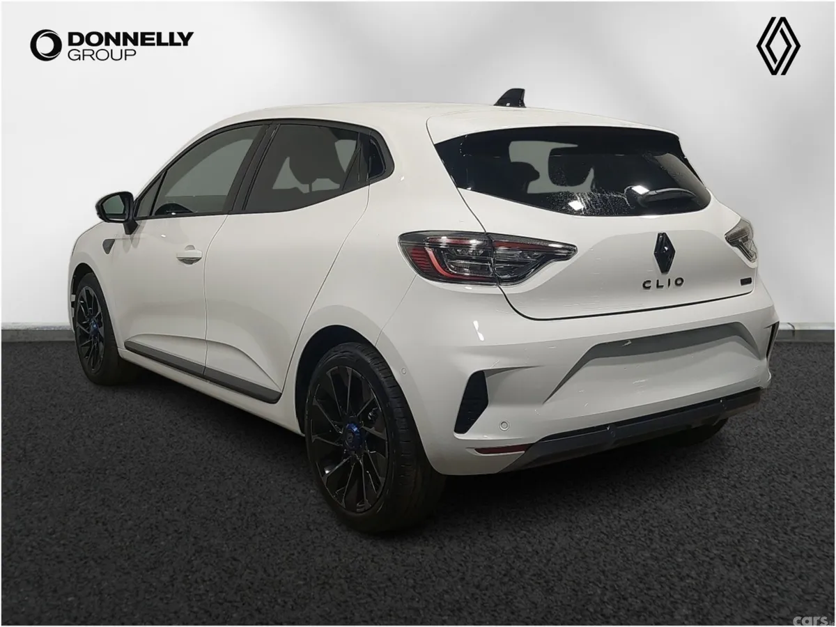 Renault Clio Hatchback, 2026, 