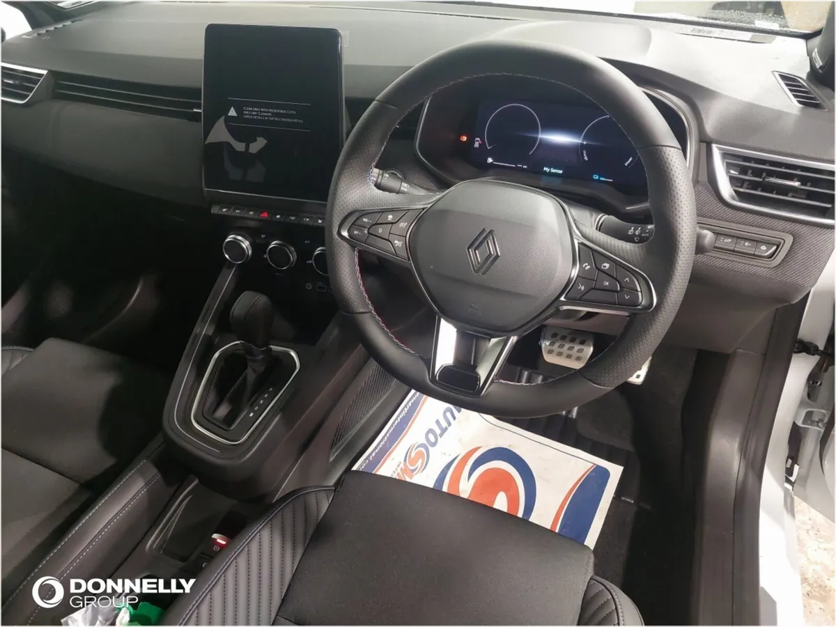Renault Clio Hatchback, 2026, 