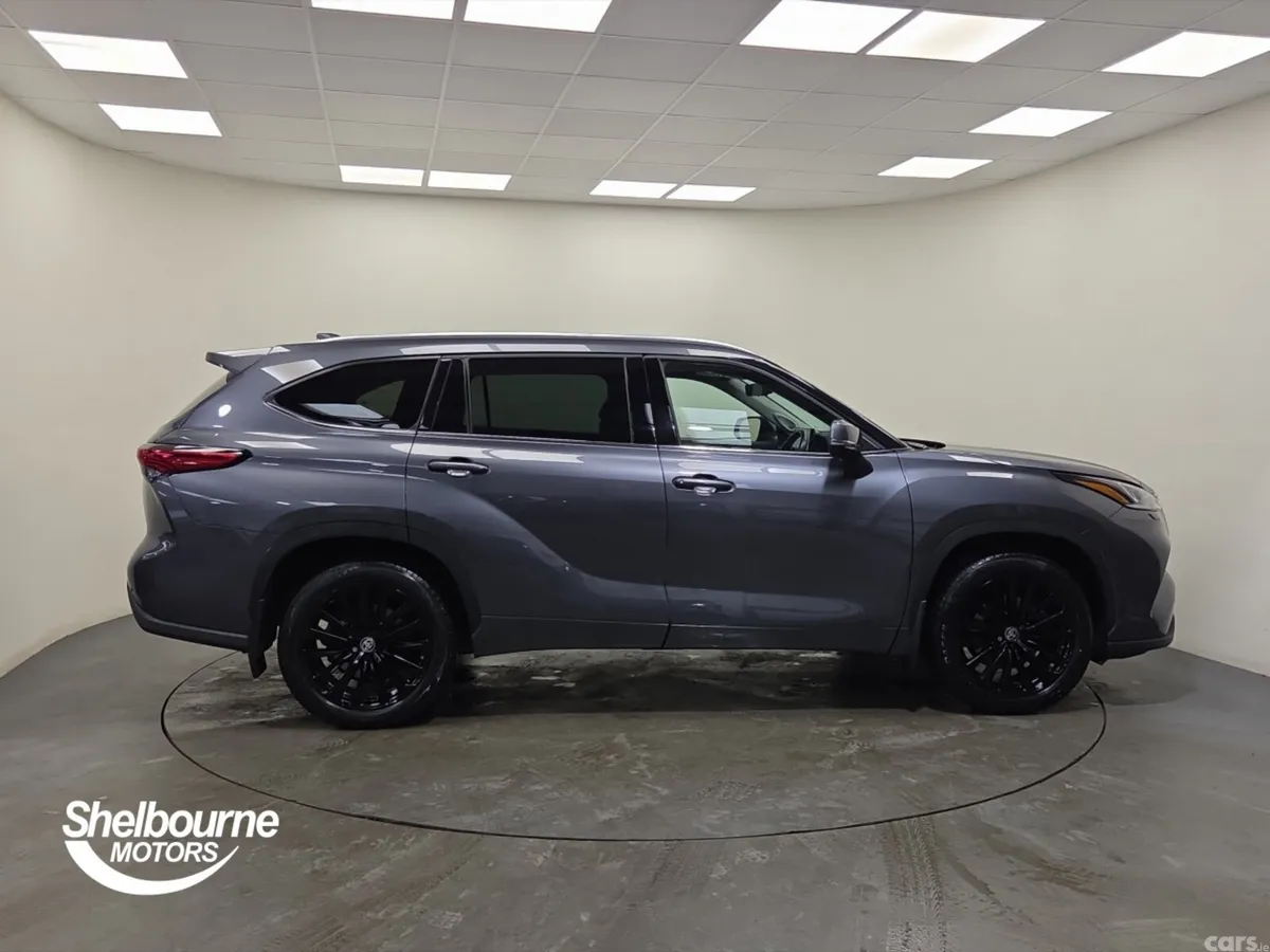 Toyota Highlander , 2023, 