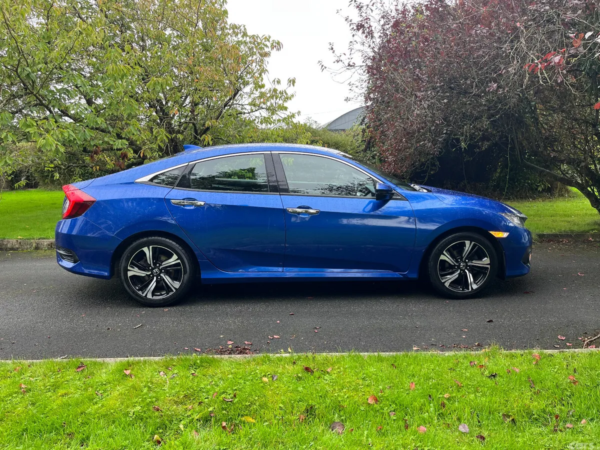 Honda Civic Saloon, Petrol, 2020, Blue