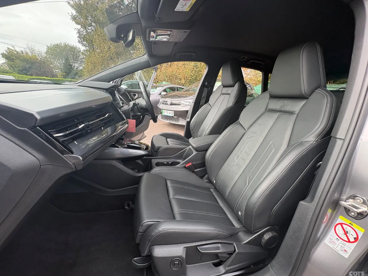 Audi Q4 e-tron SUV, Electric, 2024, Grey
