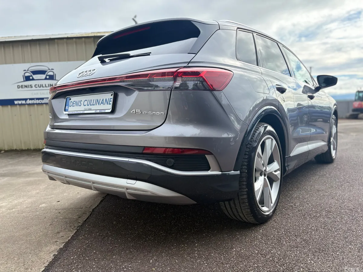 Audi Q4 e-tron SUV, Electric, 2024, Grey