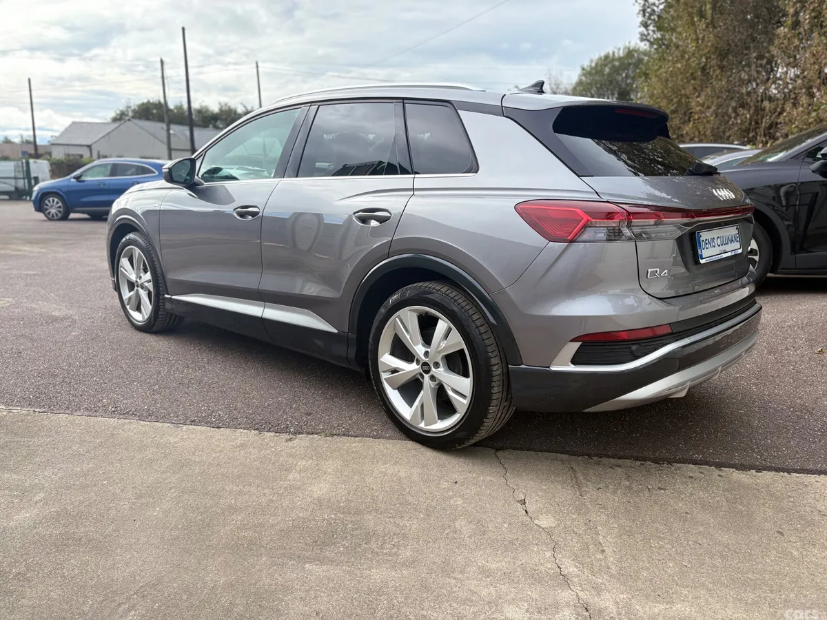 Audi Q4 e-tron SUV, Electric, 2024, Grey