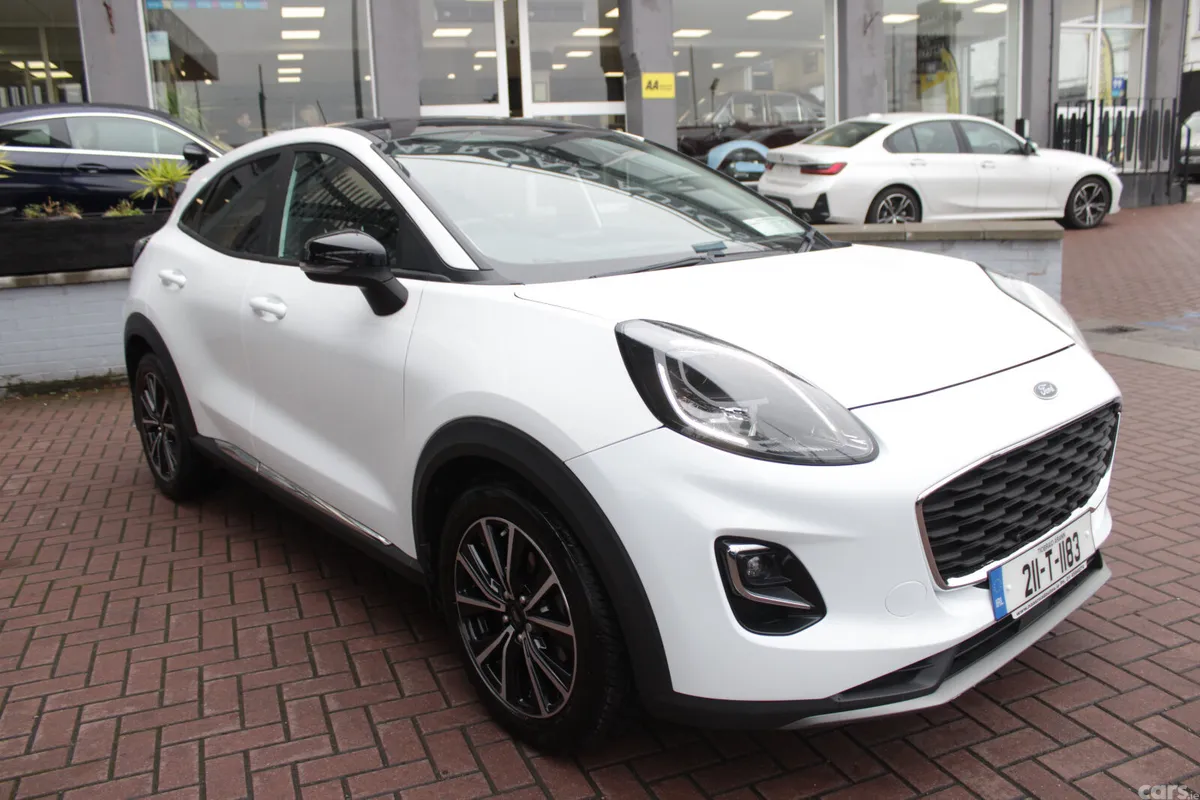 Ford Puma MPV, Petrol Hybrid, 2021, White
