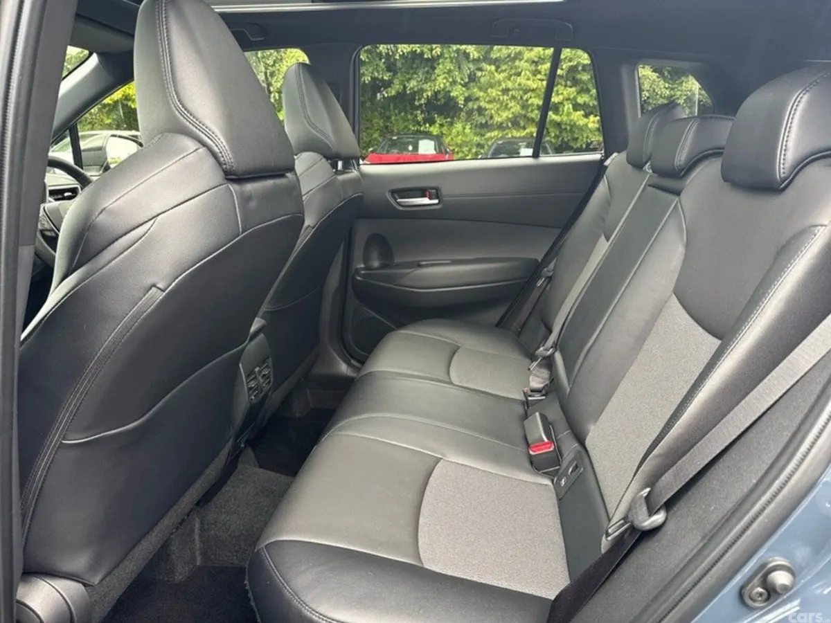 Toyota Corolla Cross Hatchback, Petrol Hybrid, 2026, Grey
