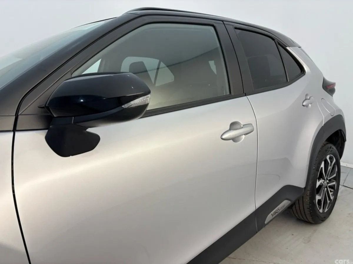 Toyota Yaris Cross SUV, Petrol Hybrid, 2026, Grey