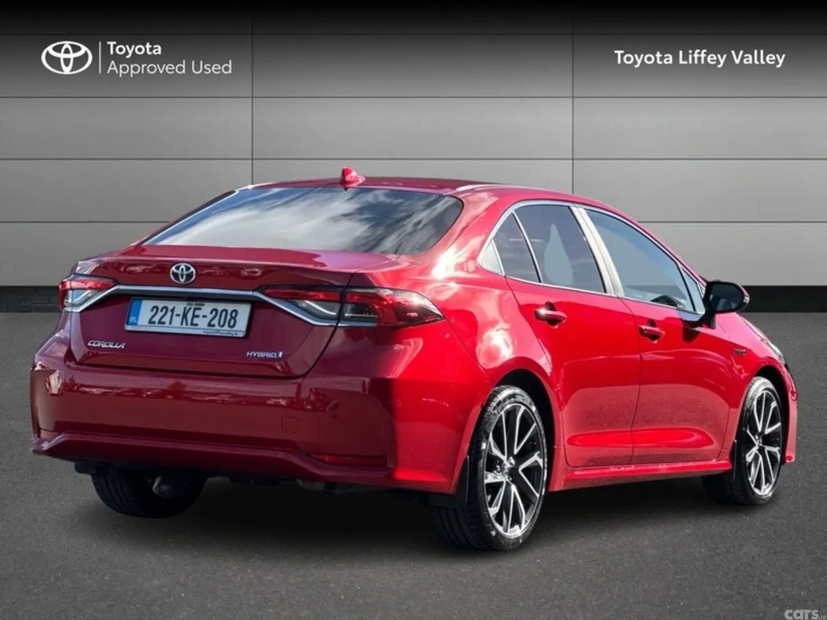 Toyota Corolla Saloon, Petrol Hybrid, 2022, Red