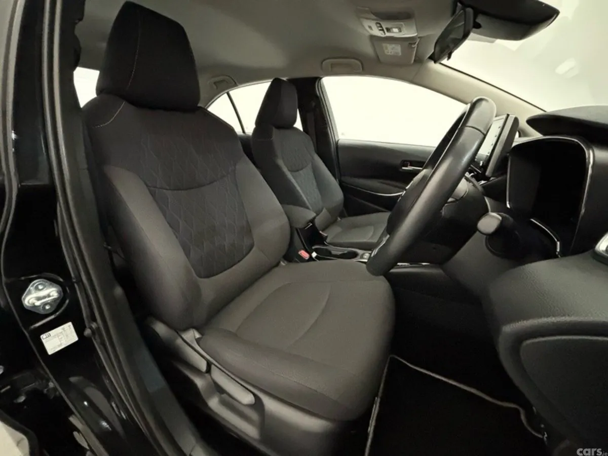 Toyota Corolla Saloon, Petrol Hybrid, 2022, Black