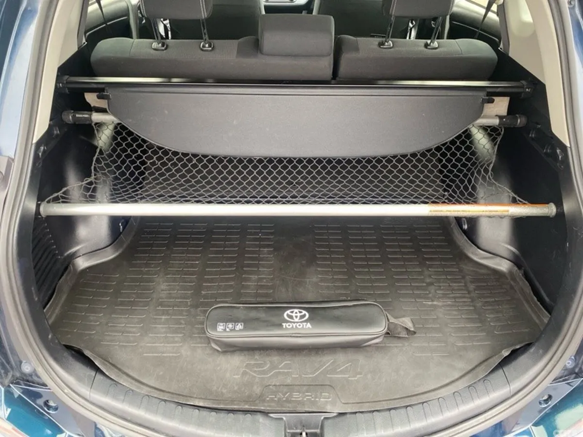 Toyota RAV4 SUV, Petrol Hybrid, 2018, Black
