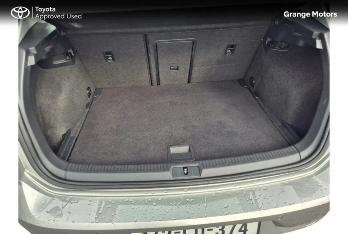 Volkswagen Golf Hatchback, Diesel, 2017, Silver