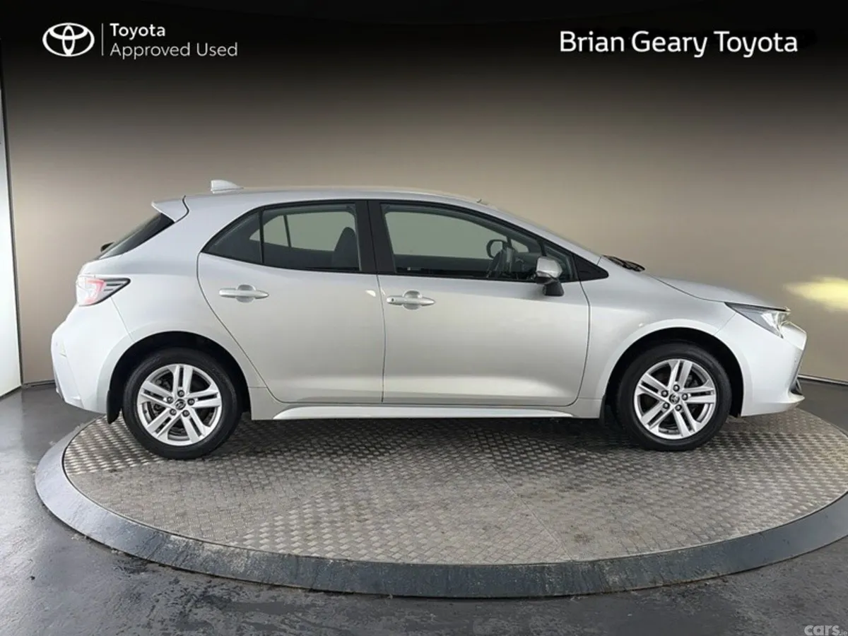 Toyota Corolla Hatchback, Petrol Hybrid, 2022, Grey