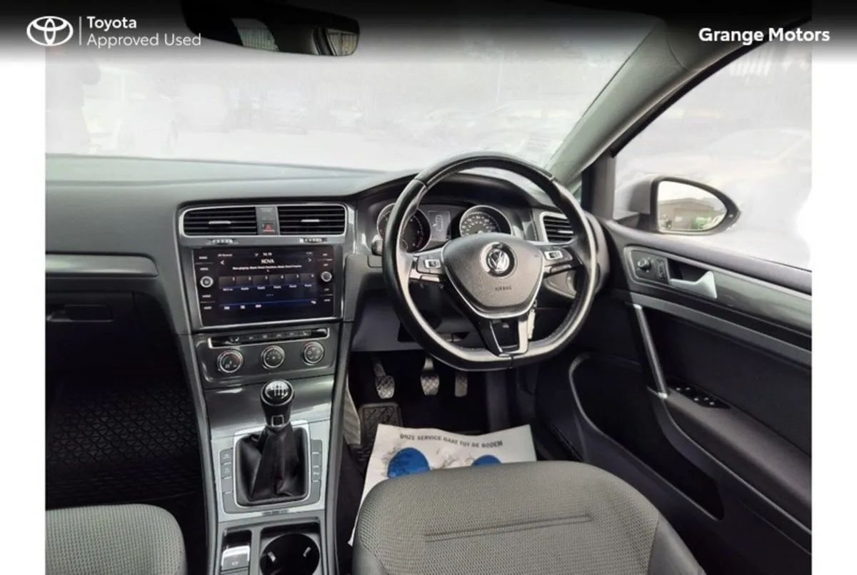 Volkswagen Golf Hatchback, Diesel, 2017, Silver