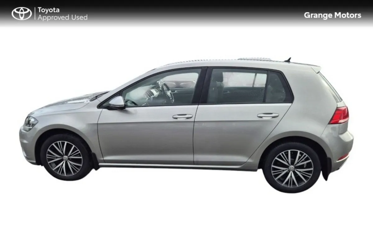 Volkswagen Golf Hatchback, Diesel, 2017, Silver